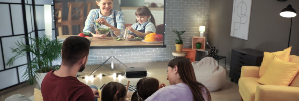 Cómo crear una experiencia de cine en casa sin complicaciones