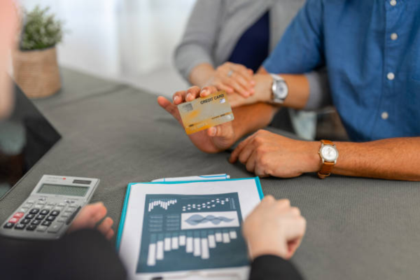 Historial crediticio: qué factores lo afectan y cómo mejorarlo con tu tarjeta